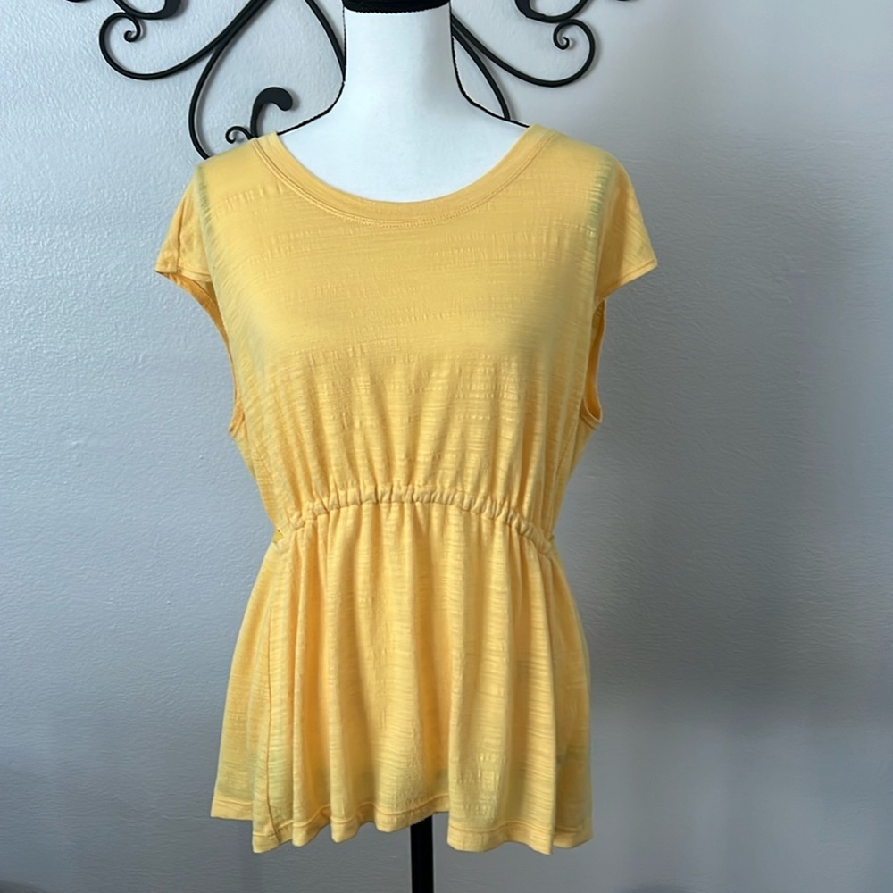 Max Studio Yellow Top